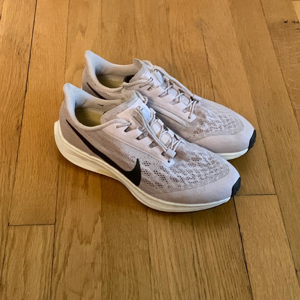Dusty pink running sneakers
